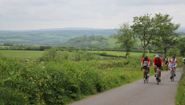 Cycling the Way of the Roses